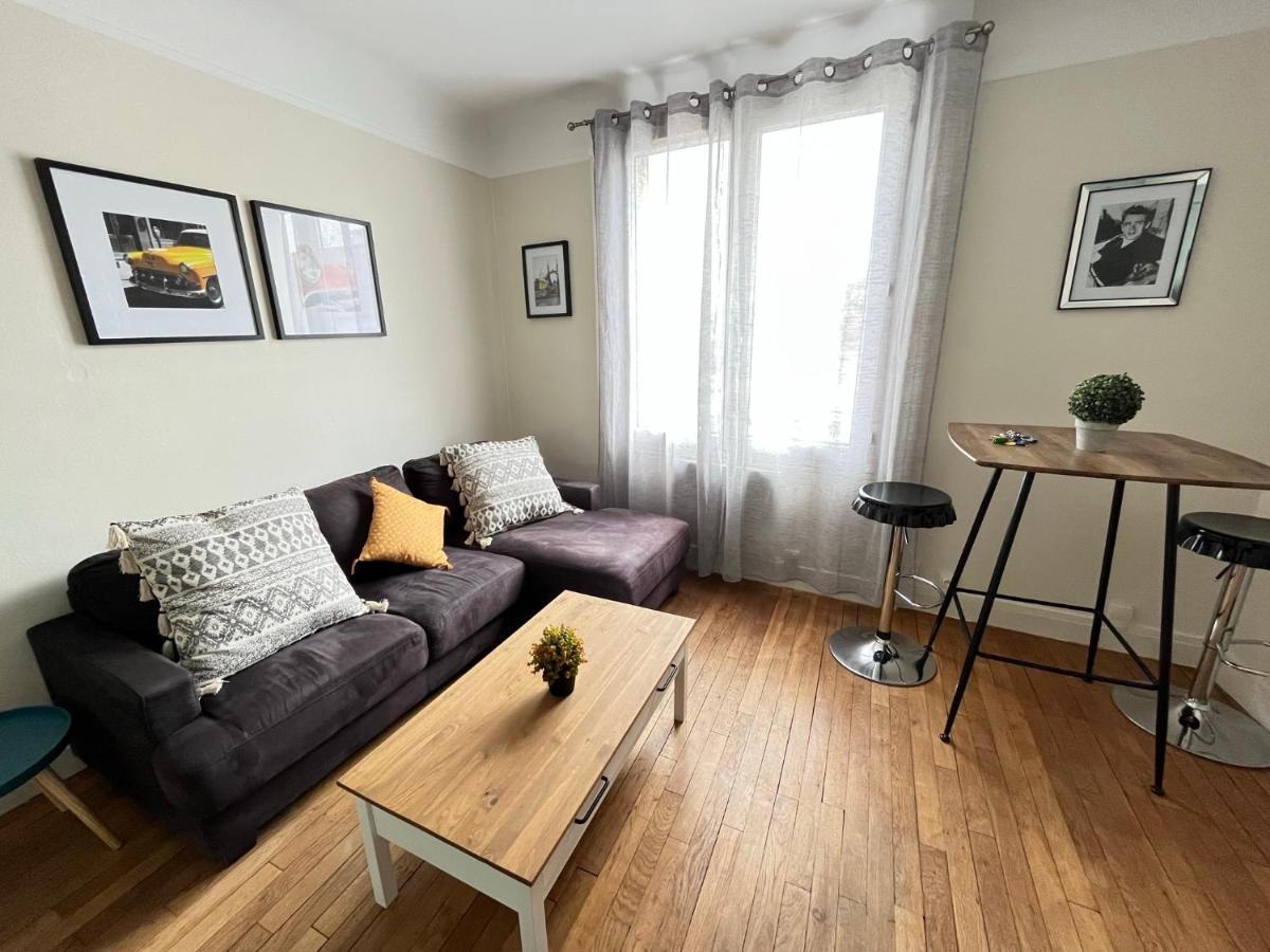 Le Vicomte Apartment Melun Bagian luar foto
