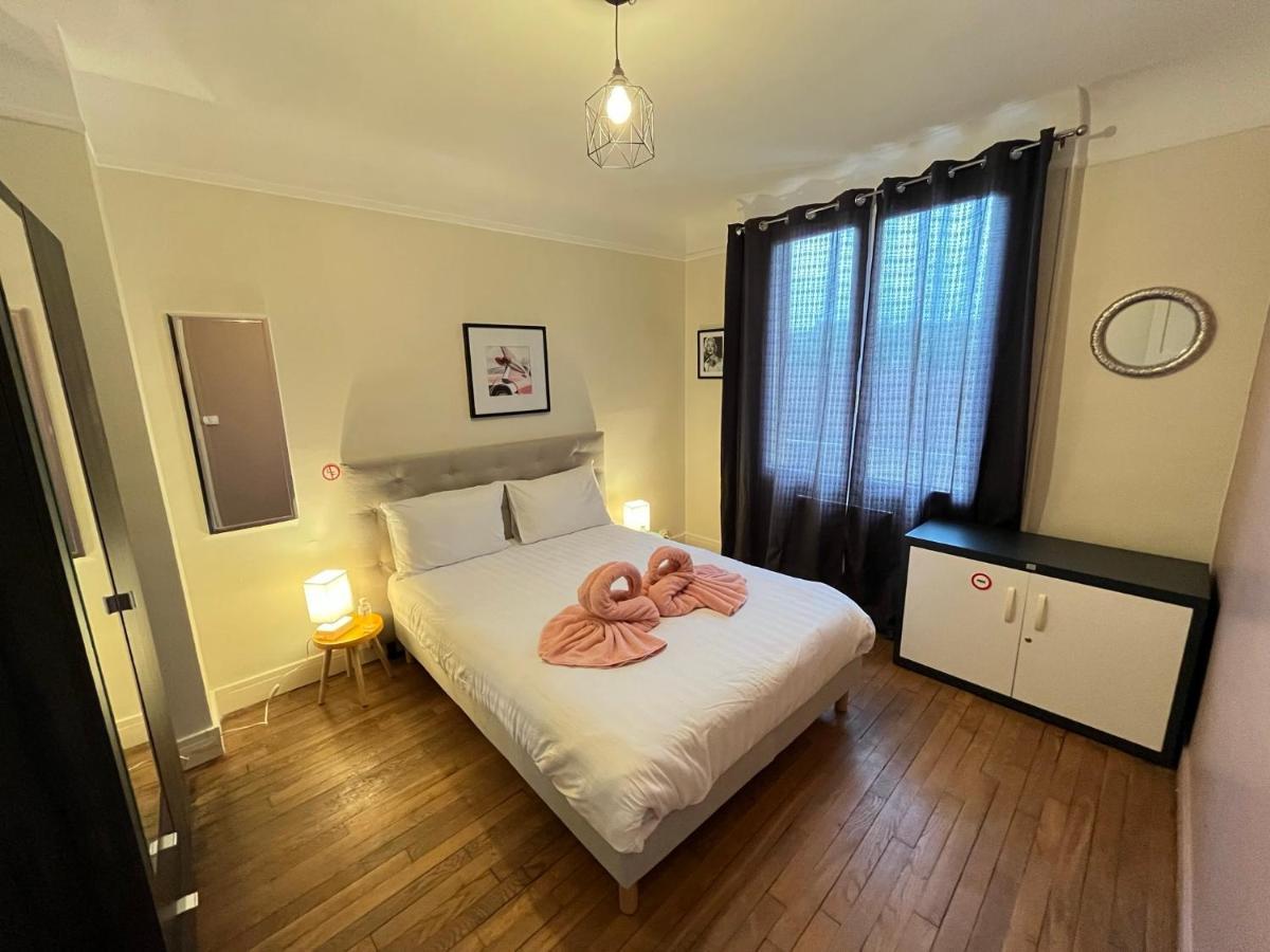 Le Vicomte Apartment Melun Bagian luar foto