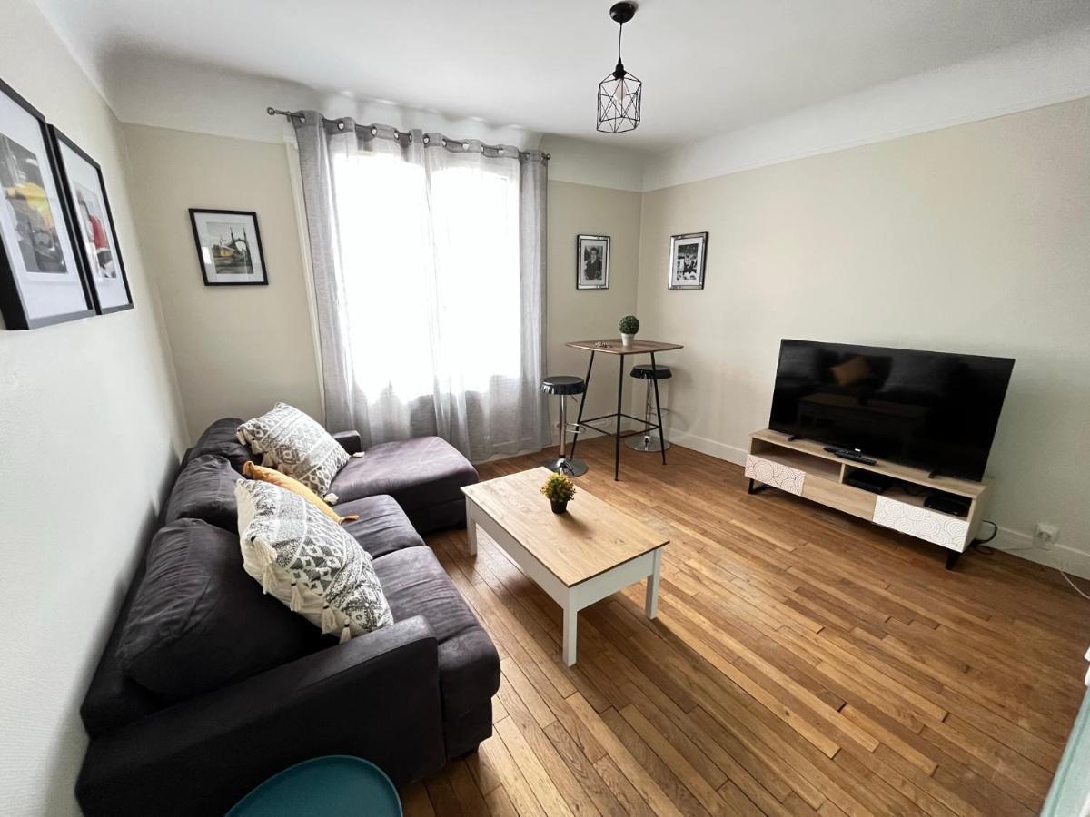 Le Vicomte Apartment Melun Bagian luar foto